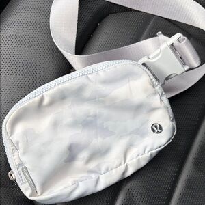 lululemon athletica White Belt Bag